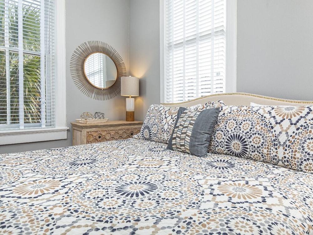 Whitaker By Design by Tybee Vacation Rentals