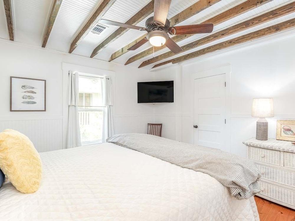 Wrens Nest by Tybee Vacation Rentals