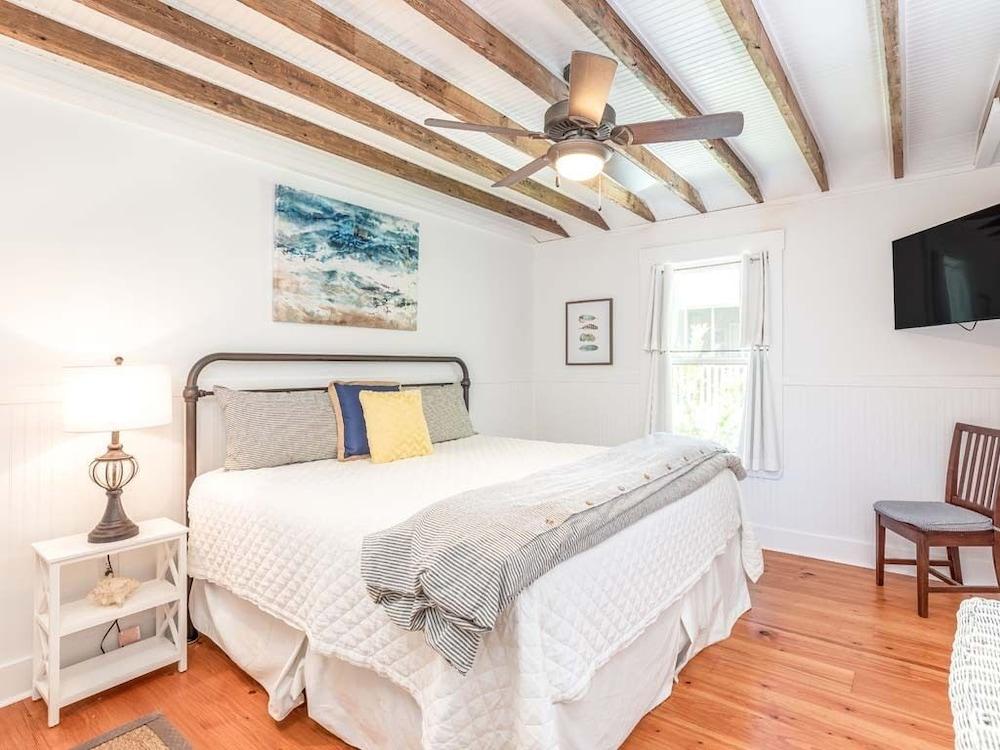 Wrens Nest by Tybee Vacation Rentals