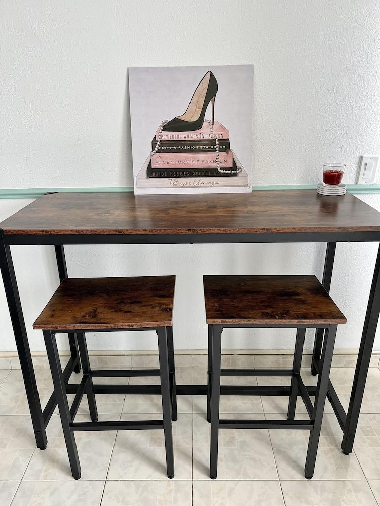 Stylish Suite With Ocean Views