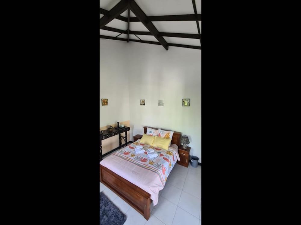 Room in B&B - Ja-elas French Touch #5