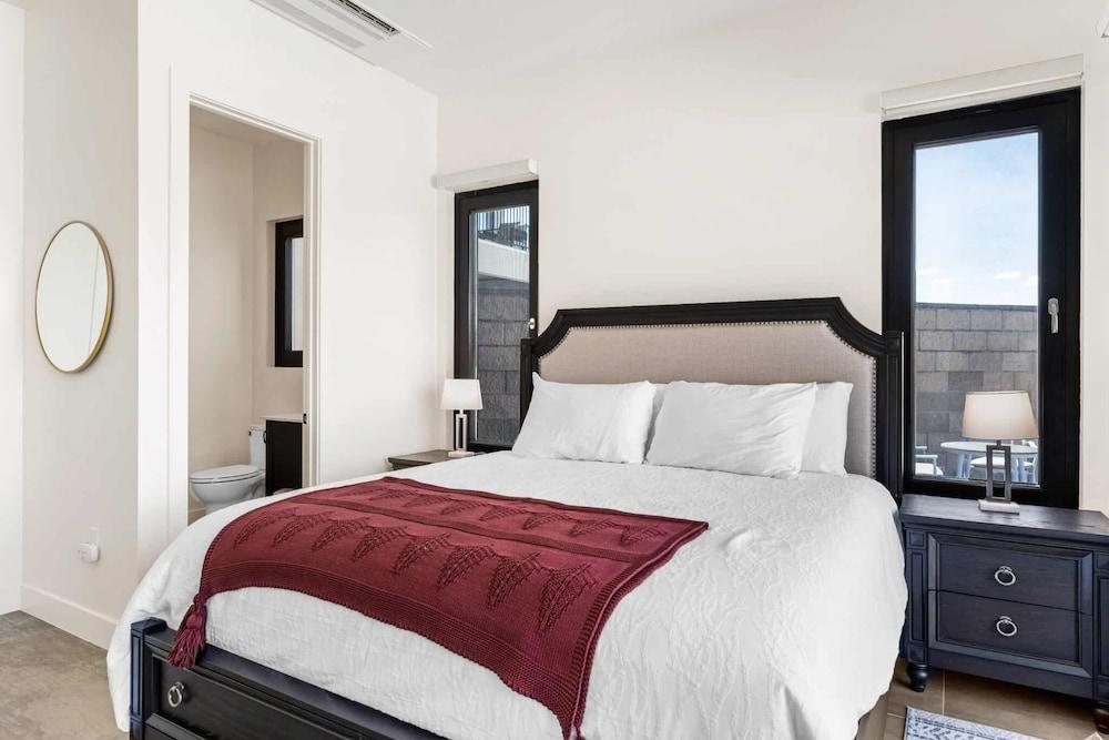 Par-fection by RedAwning