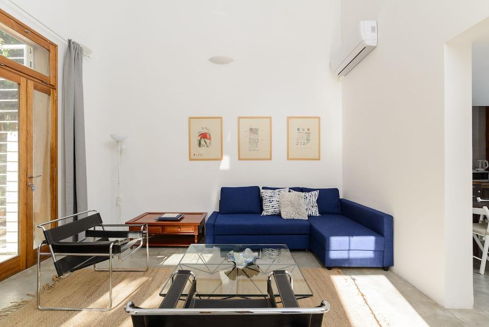 Secret Garden by TLV2RENT