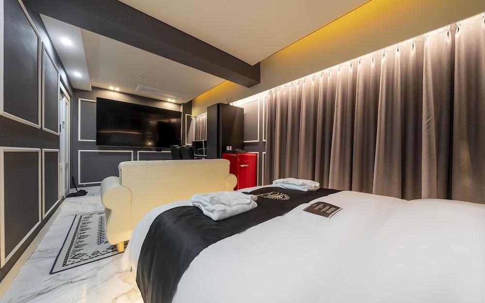 Hotel Raelle in Goyang