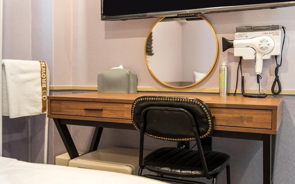 Suwon Brown Dot Suwon Jeongja Branch