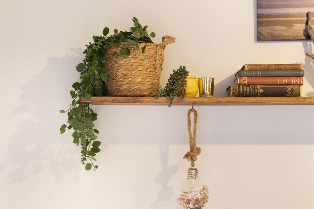 Manhattan On Coral 28 by HostAgents