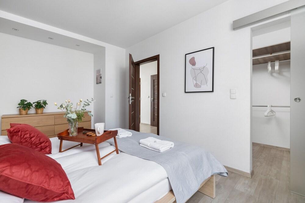 Apartment Osiedle Avia by Renters