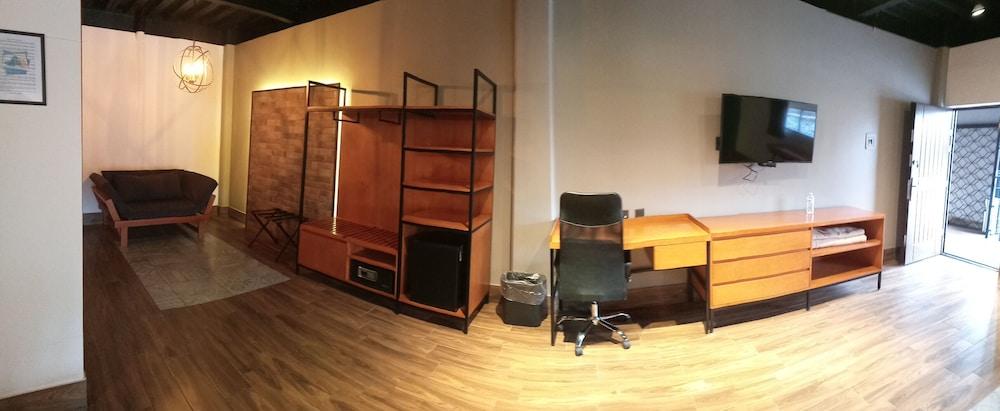 Hotel Plaza Xihuingo