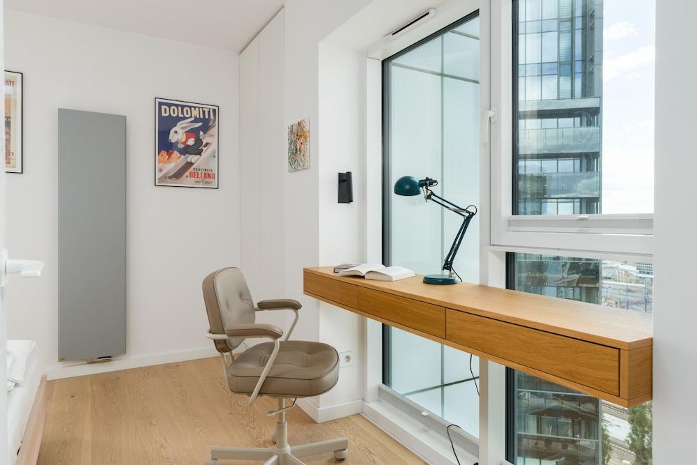 Apartment Dzielnica Cesarska by Renters