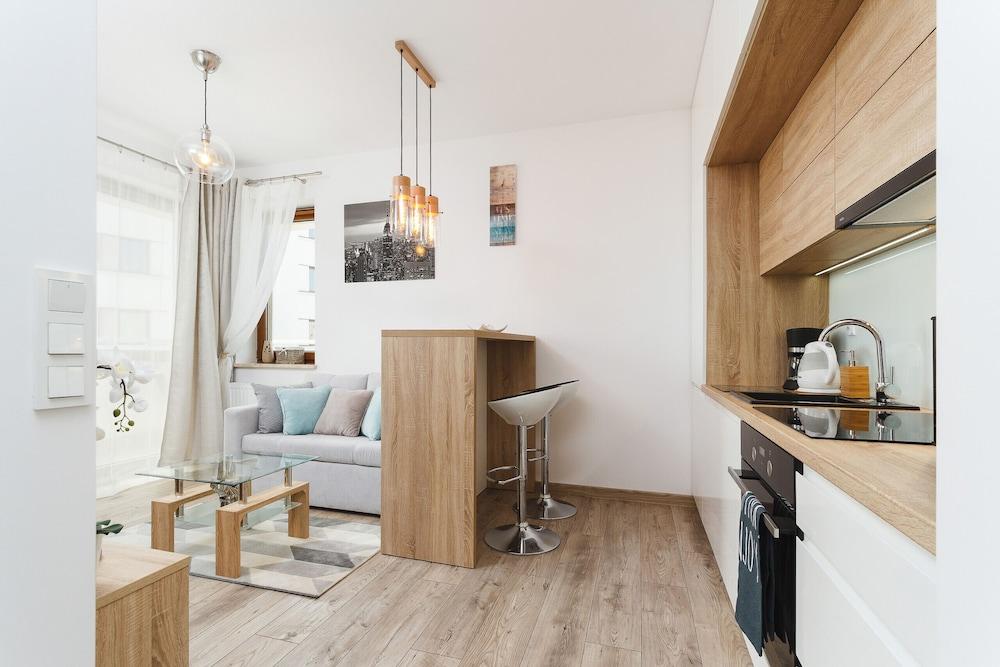 Apartment Cracow Dabska by Renters