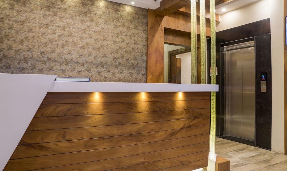 Treebo Trend New Amber