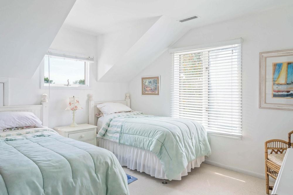 Bayfront to Beach Beauty Access to bay