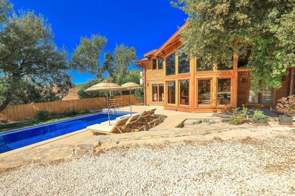 Villa With Pool Surrounded by Nature in Kas