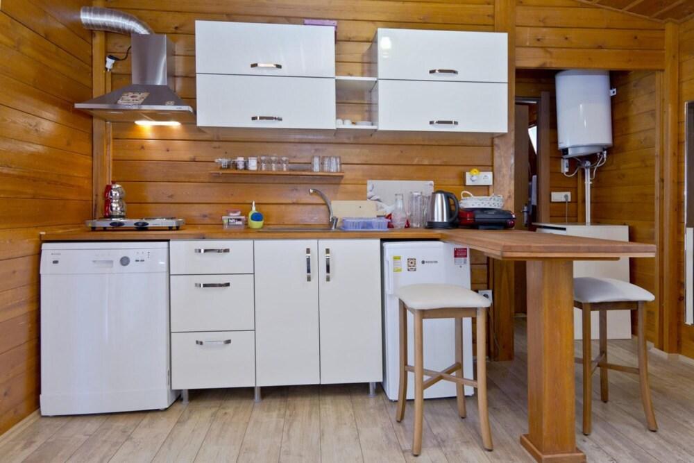 Tiny House With Shared Pool and Balcony in Bodrum