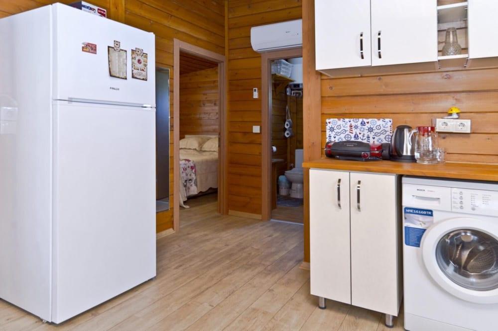 Tiny House With Shared Pool and Balcony in Bodrum