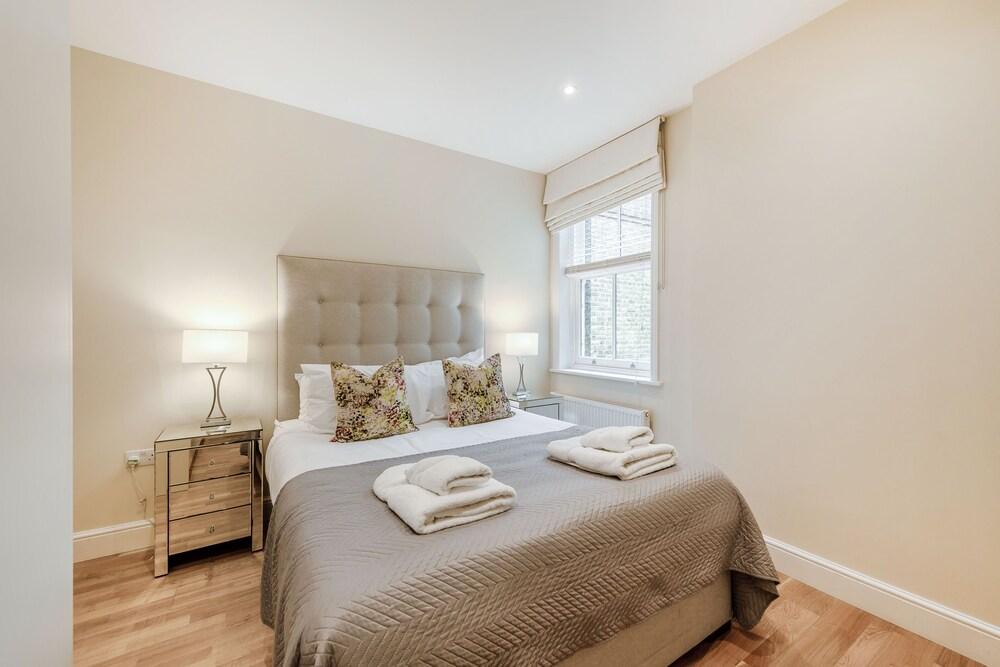 Hamlet Gardens Apartments