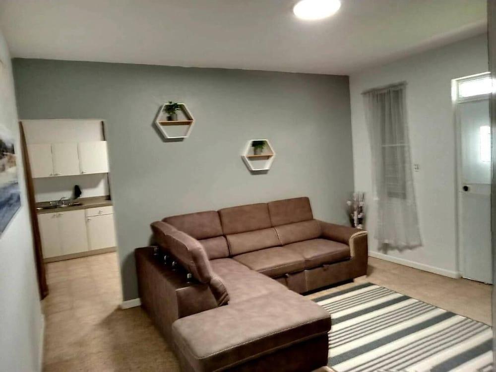 Ariamis Rose Apartment