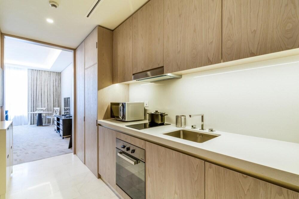 Luxe Studio With a Fantastic Sea View