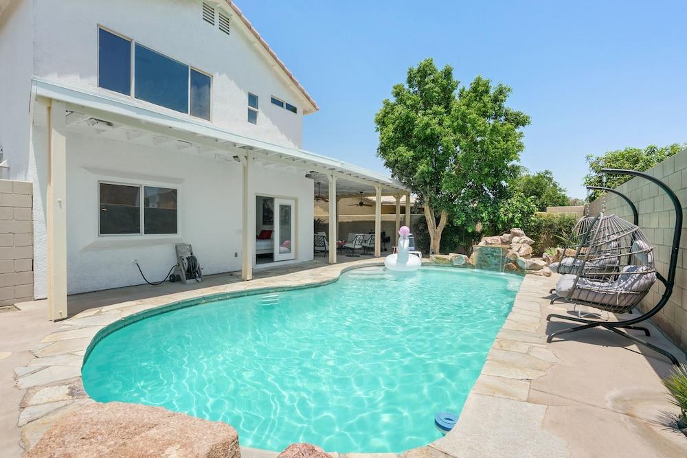 Top Rated Desert Oasis With Pool- BBQ- Game+ - S1