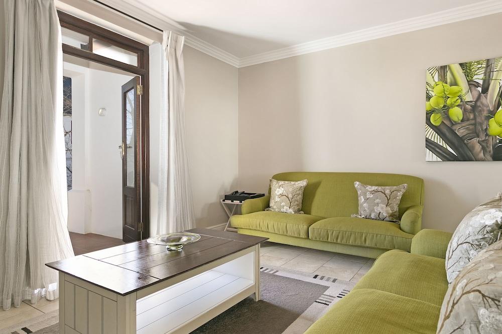 Winelands Golf Lodges 15