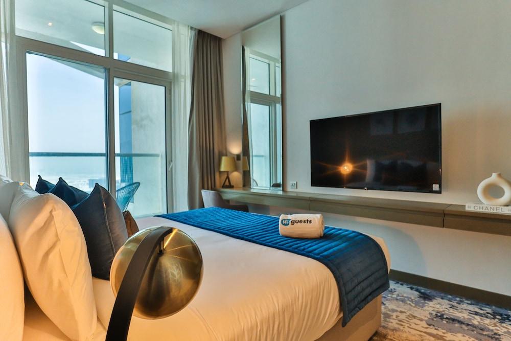 HiGuests - DAMAC Maison Prive Tower A