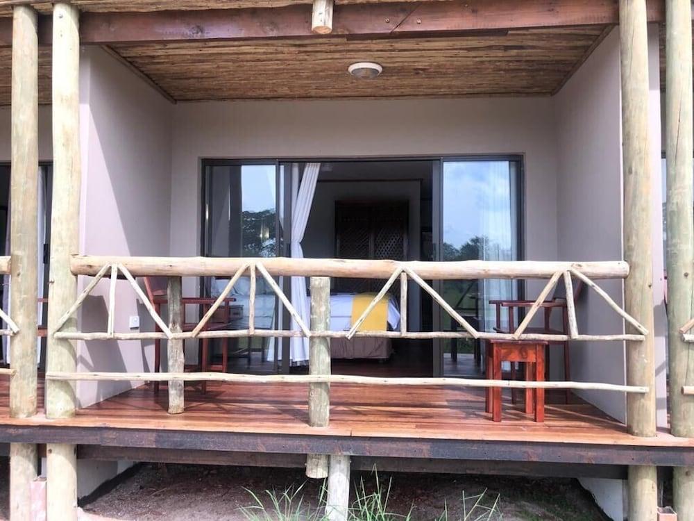 Chobe Mupani Forest Lodge