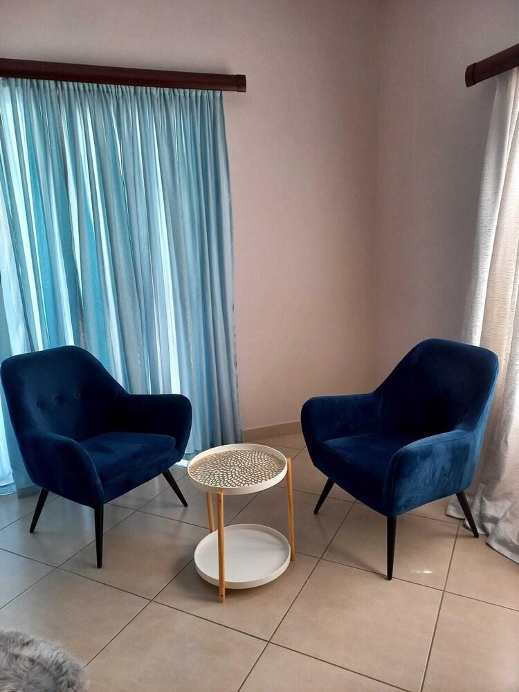 Serenity River-Front Gardens Resort