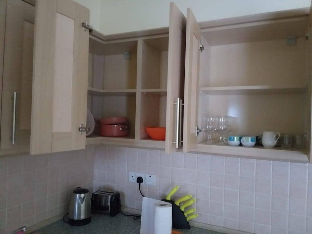 Captivating 1-bed House