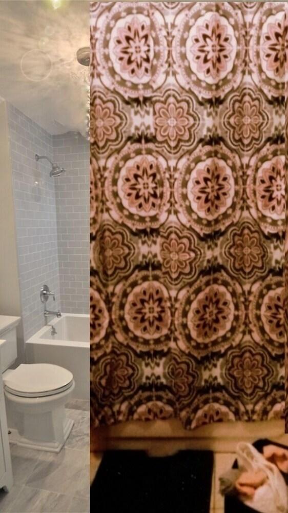 Cheerful Waterfront Cottage