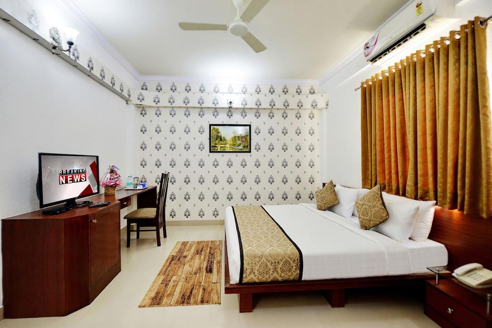 The Liverpool Blue Hotel