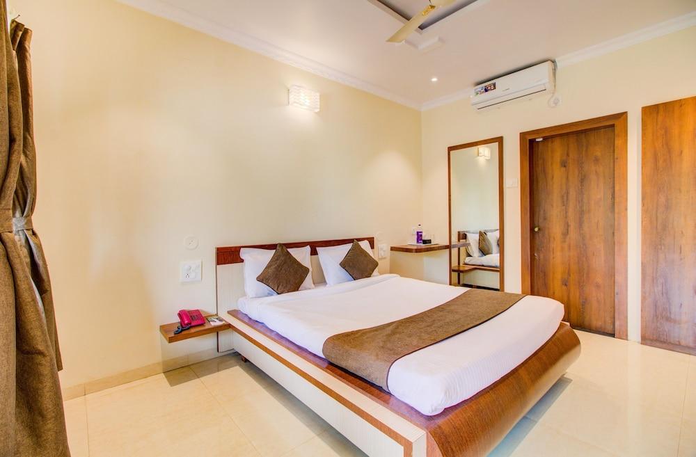 Hirkani Garden & Resort