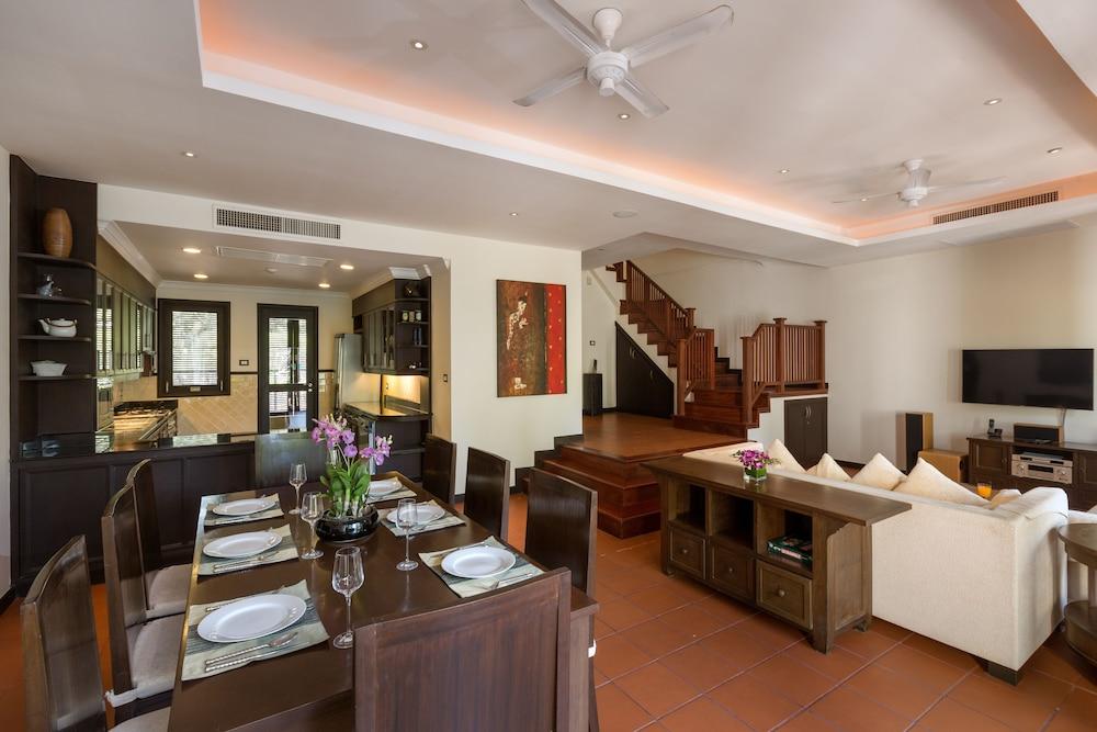 Kanika Residence by Lofty