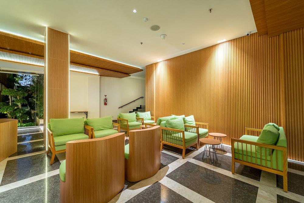 Cross Vibe Paasha Atelier Bali Kuta