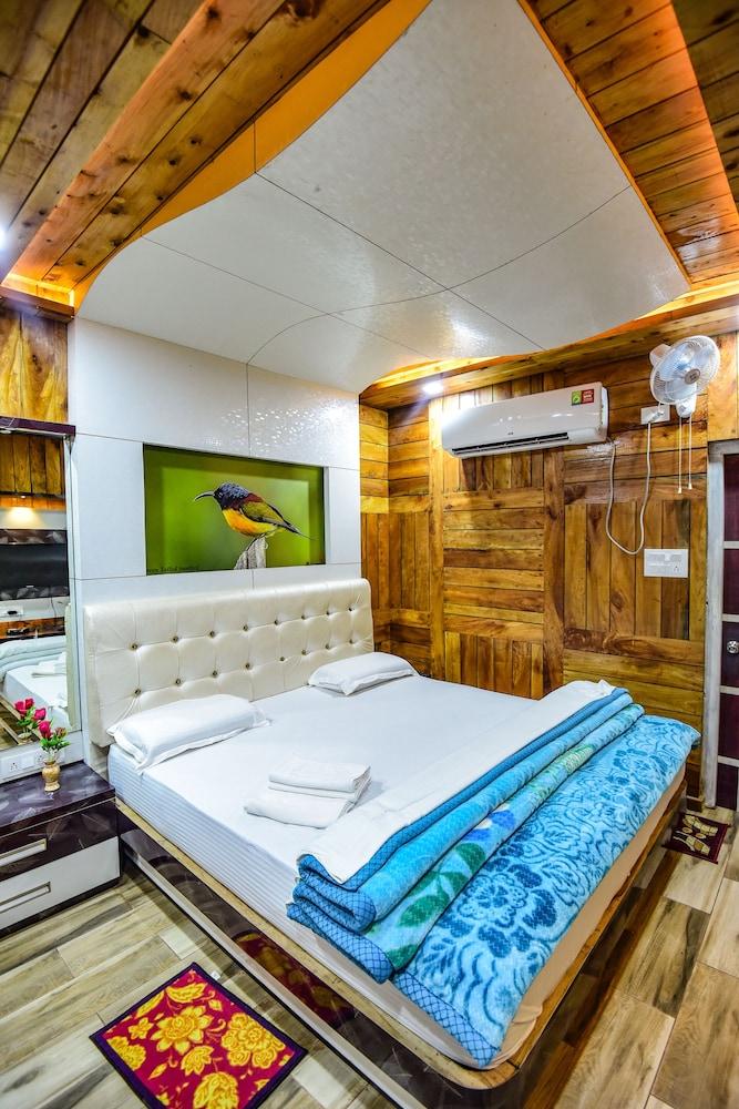 Aranya Jungle Resort