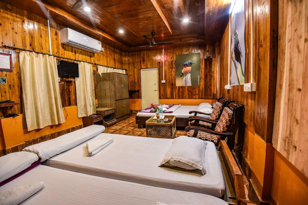 Aranya Jungle Resort