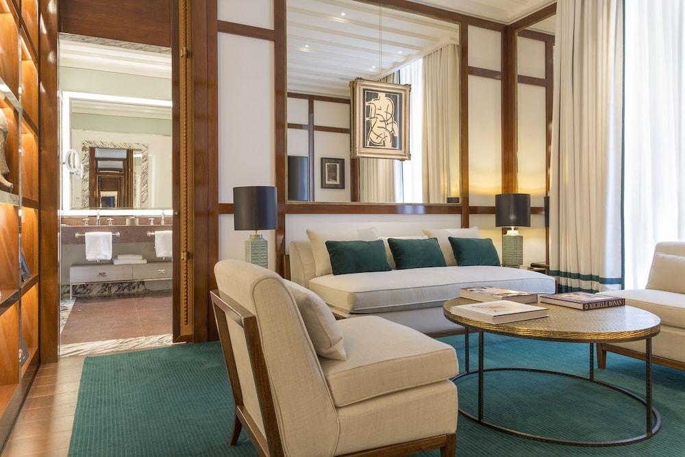 Portrait Milano - Lungarno Collection