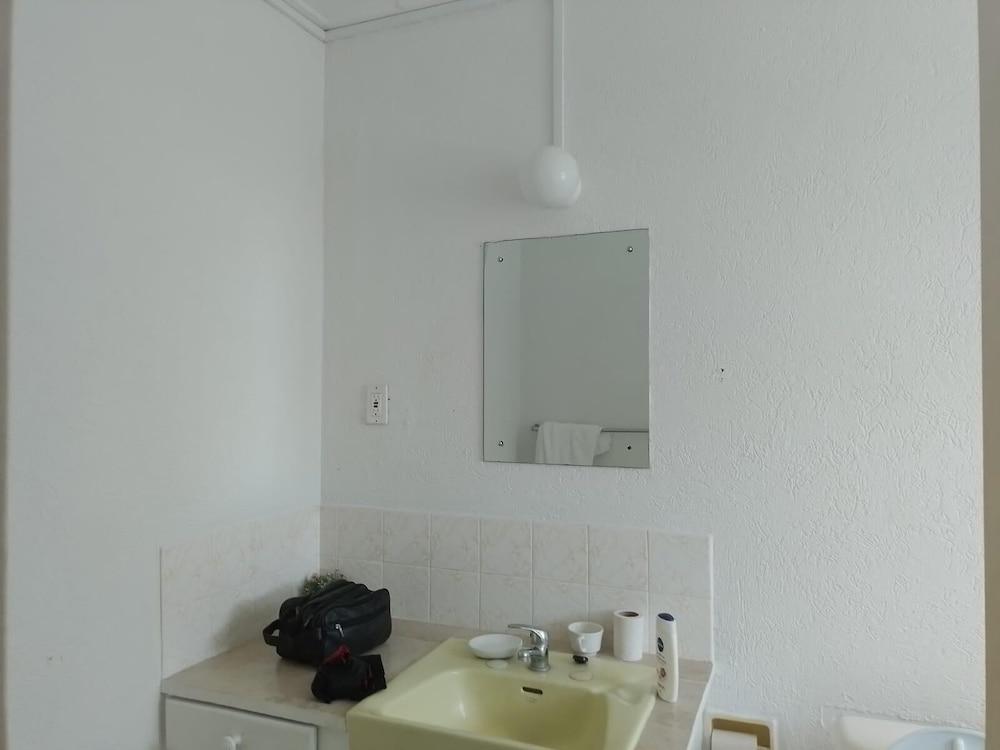 El Retreat Guest House