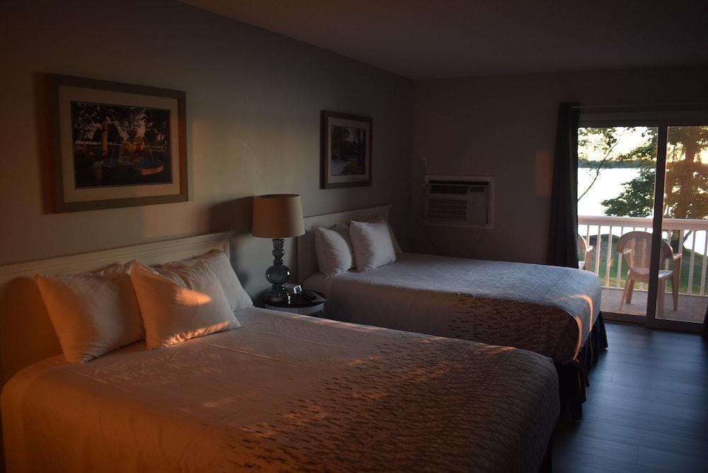 Lake Cadillac Resort