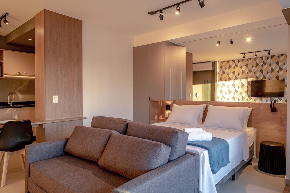 Studio com piscina aquecida e AC