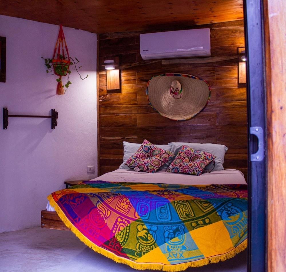 Hostal Malakai Cabanas & Dorms