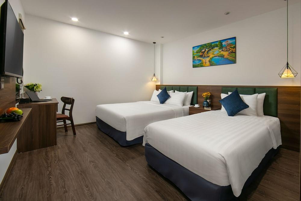 Hanoi Vacanza Premier Hotel