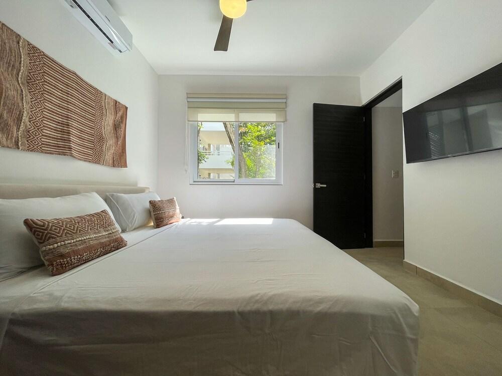 Tao Tulum 111 By Lockey