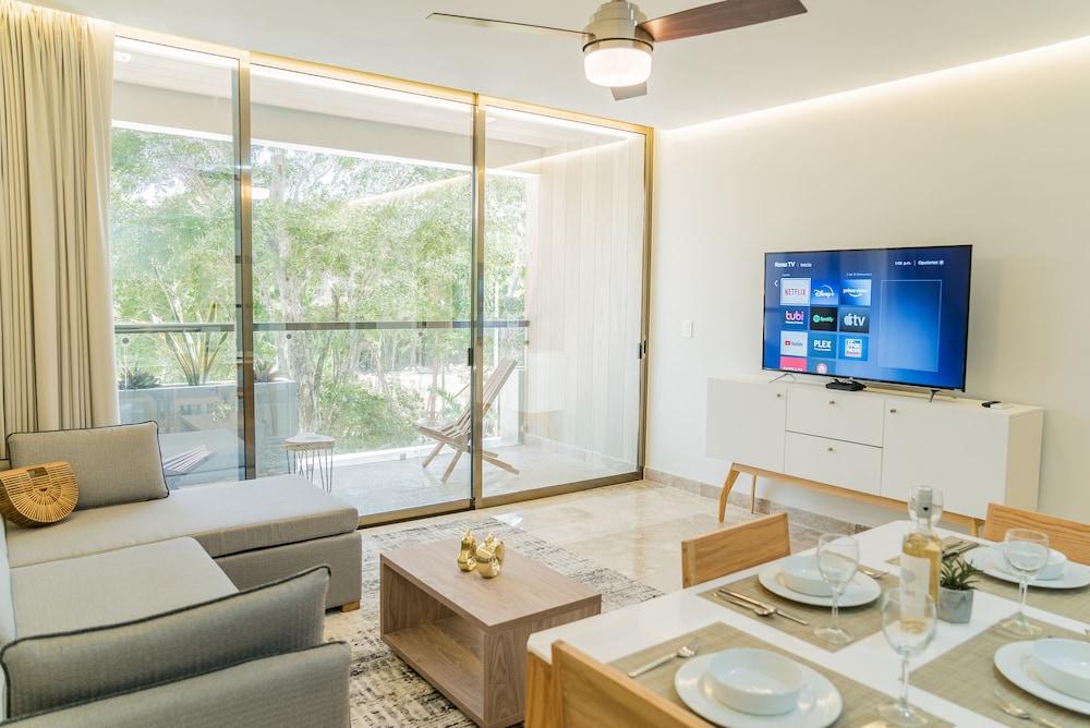 Eve Tulum 102 By Lockey