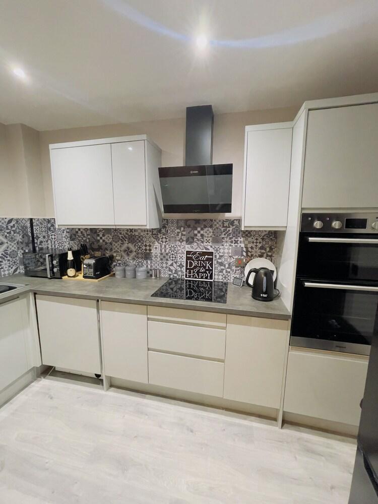 City Centre Private Parking