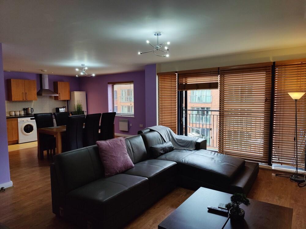 Entire City Centre Apartment - Mount Pleasant