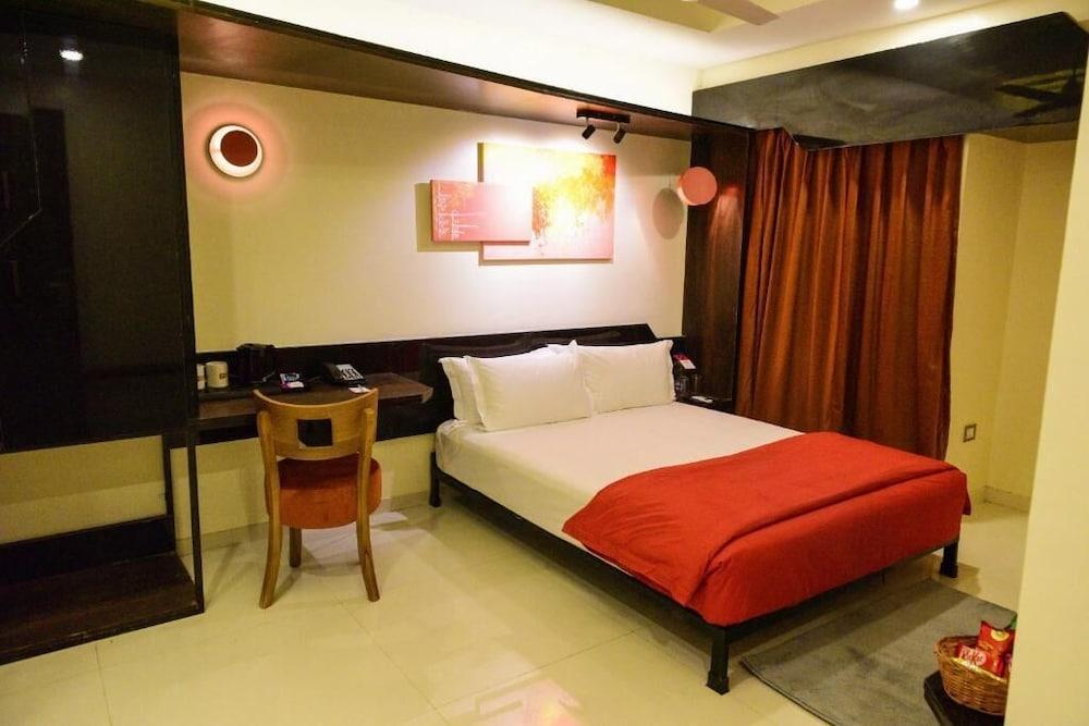 Little Mastiff Moshi