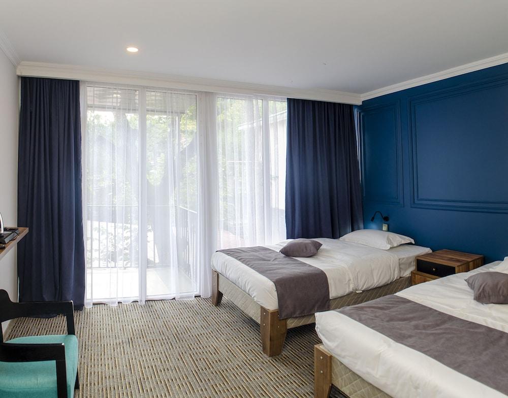 The Residence Mountain Resort