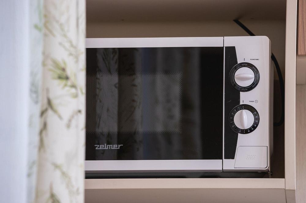 Apartment Zyblikiewicza by Renters