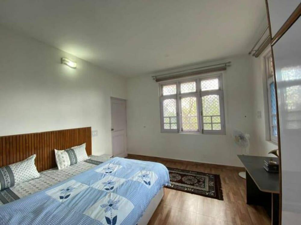 Hipostel Cottages Bir