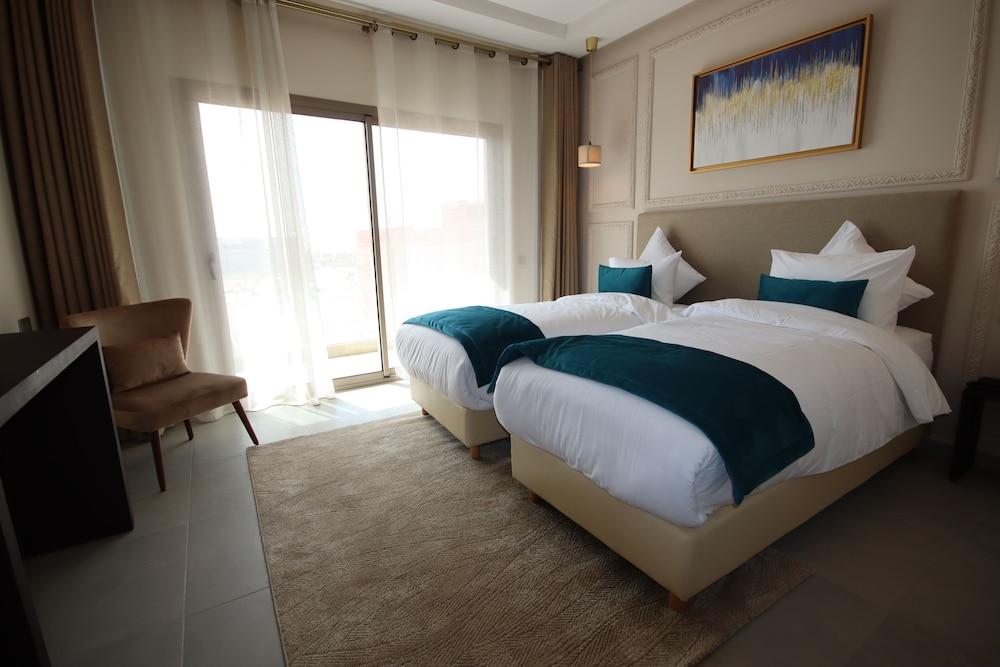 Dakhla Boarding Hotel & Restaurant